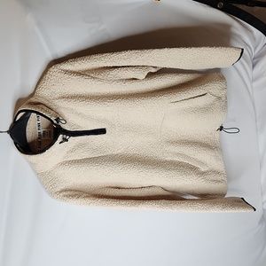 Victoria's Secret Pink Women’s Sherpa Size L New without Tag Cream